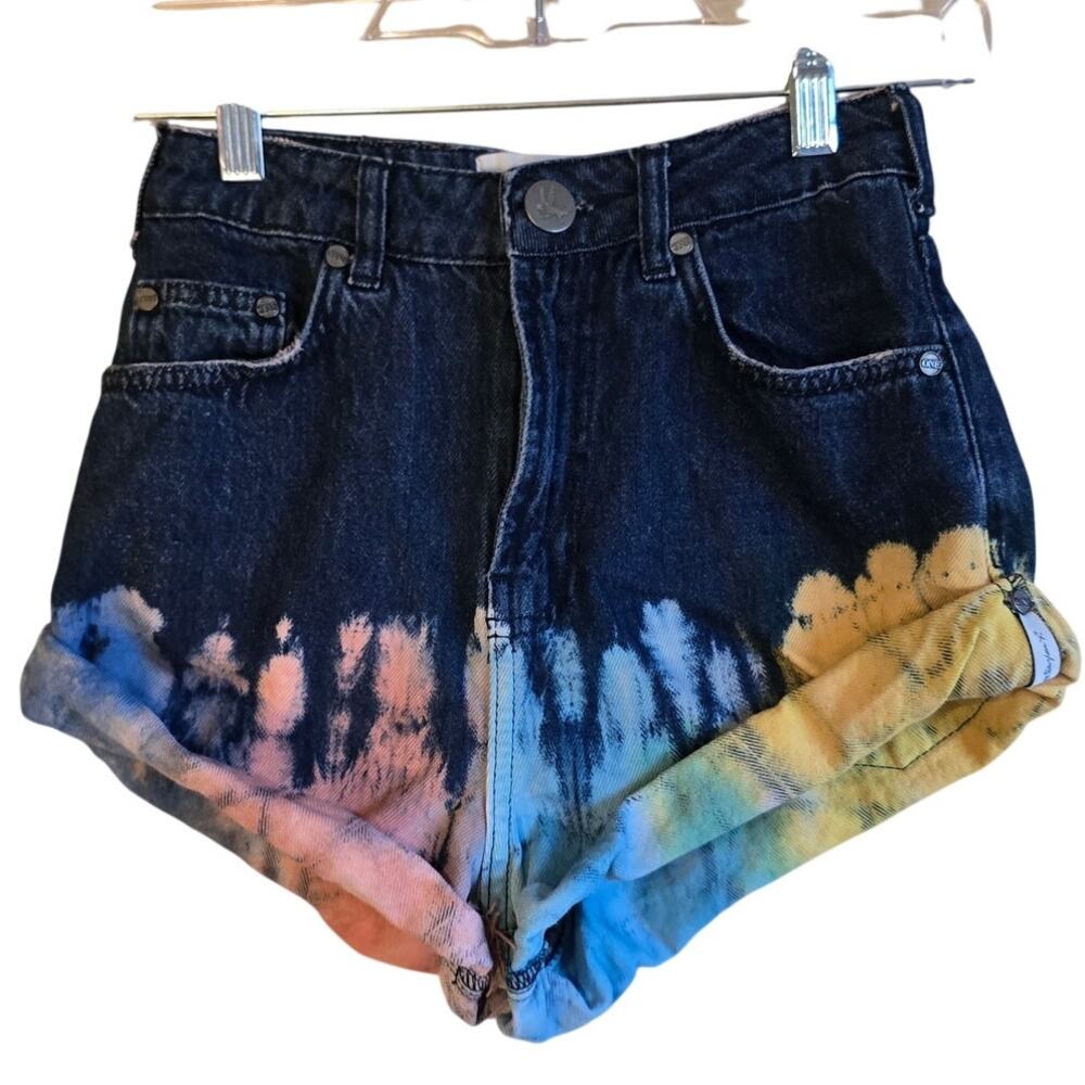 One teaspoon tie dye denim shorts size 24